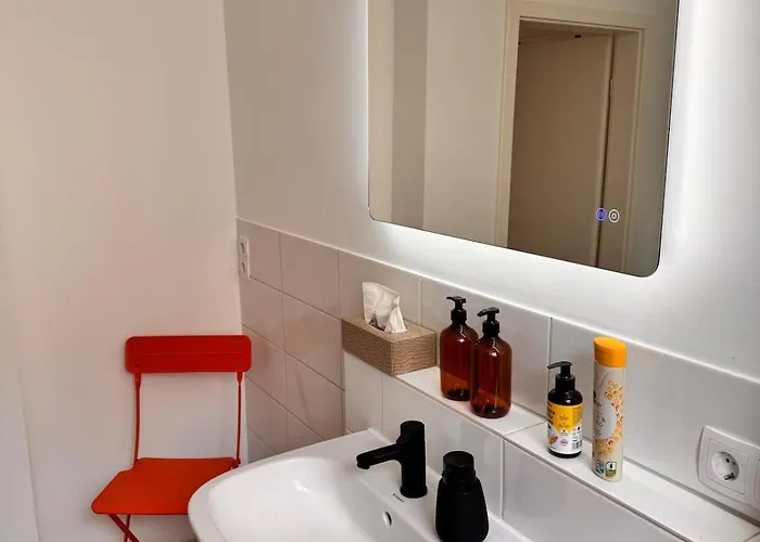 New Premium - Familienfreundlich, Parkplatz & In Wassernaehe Magdeburg