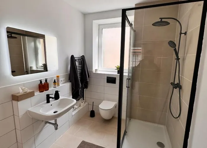 New Premium - Familienfreundlich, Parkplatz & In Wassernaehe Lägenhet *